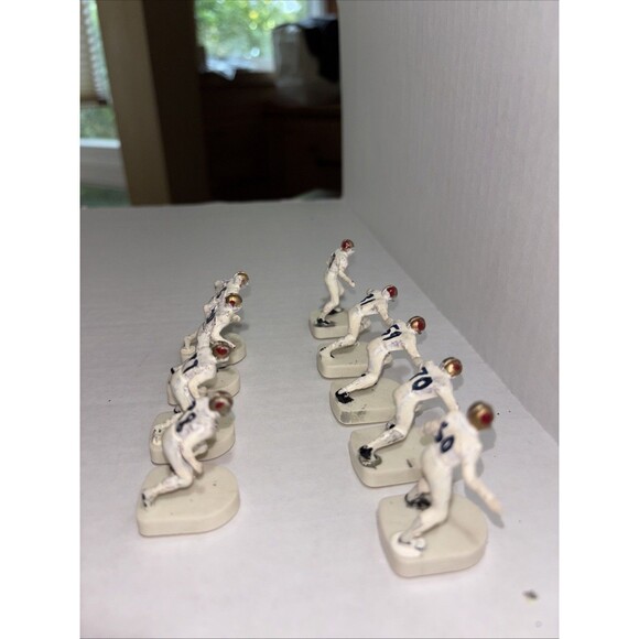 VNTG 11 Tudor Electric Football San Francisco 49ers Players & QB/Kicker Red Gold - Picture 5 of 9